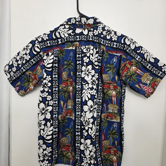 Blue and White Casual Button Down Shirt with Floral Design Boy Size 14 - Picture 10 of 10